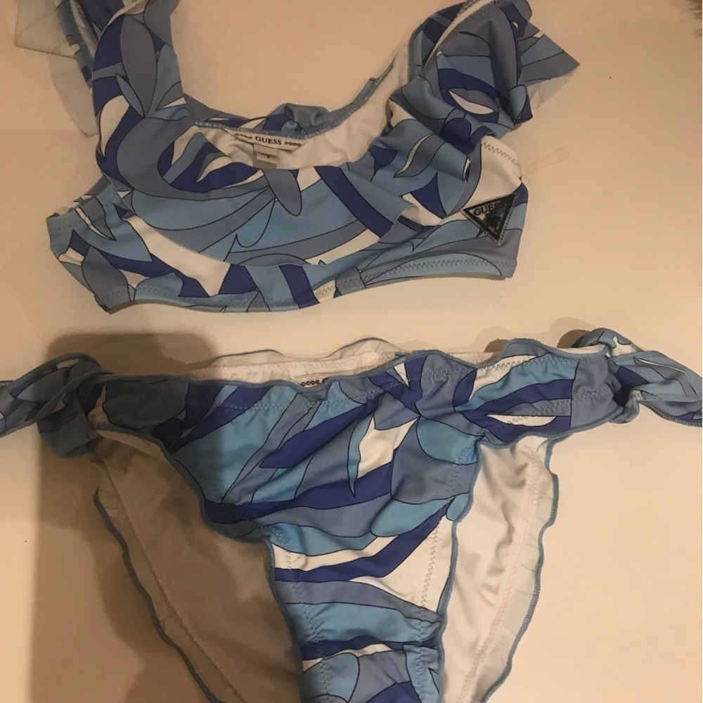 Guess swimming suit nwot​​​​​​​​​